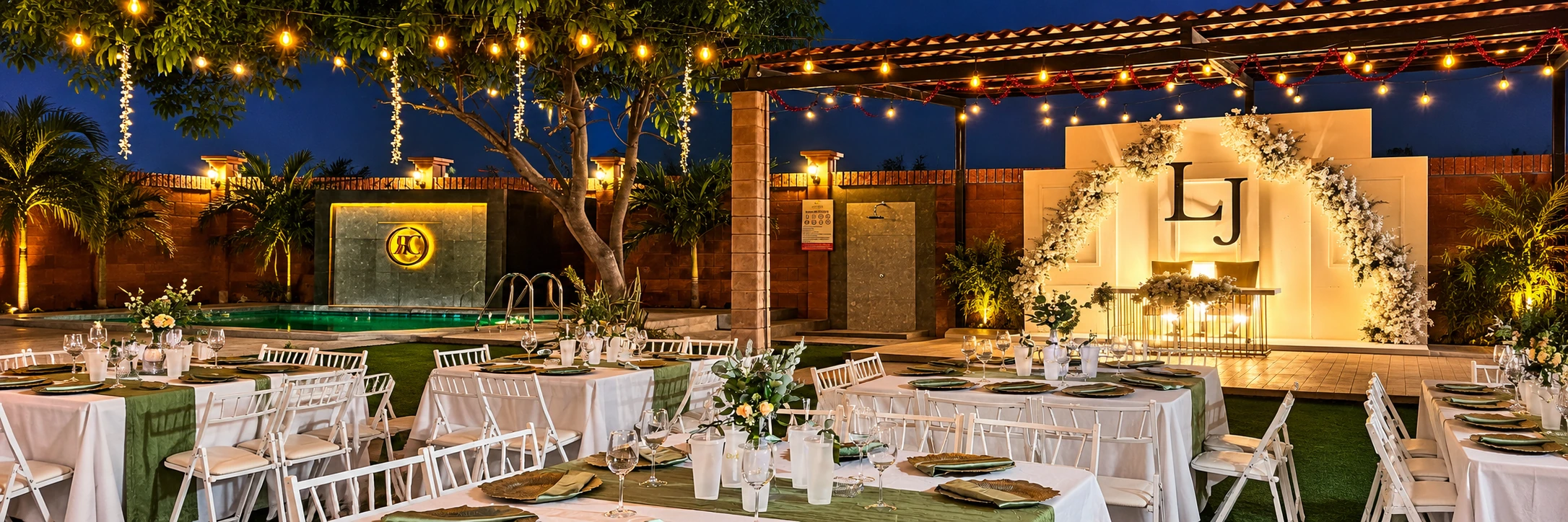 Fotografía del montaje de boda, adaptada a formato panorámico y retocada con IA a partir de la imagen del campestre